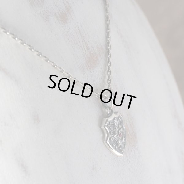 [クロスエンブレム ネックレス] Crossed Acanthus（クロストアカンサス）｜Guardia/ガルディア