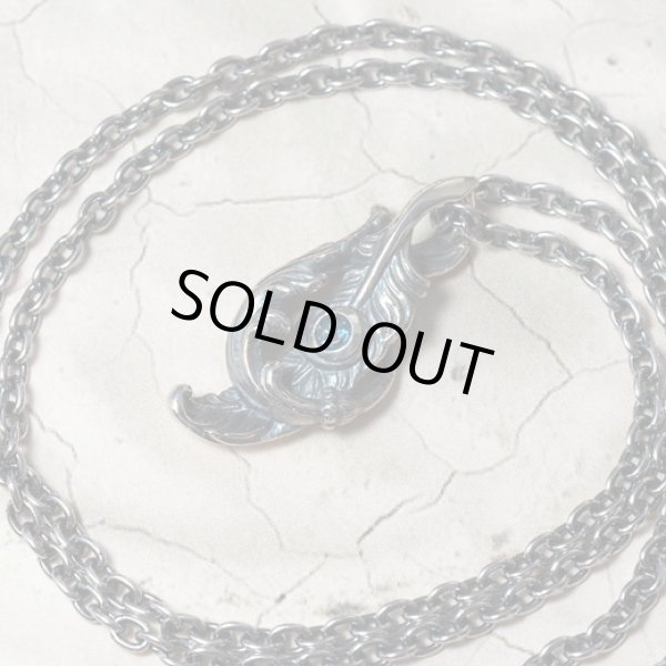 [フェザーネックレス] Musa（ムーサ）｜Guardia/ガルディア