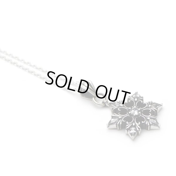 [雪の結晶 シルバーネックレス] snow crystal pendant / cooldust
