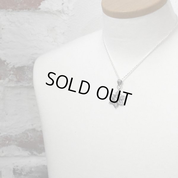 [雪の結晶 シルバーネックレス] snow crystal pendant / cooldust