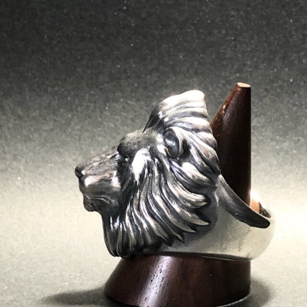 ガッシュ/【ライオン シルバーリング】Large Lion II｜gush