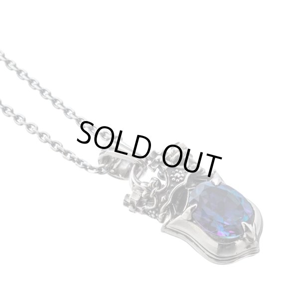 クラウンシールドペンダント ミスティッククォーツ（ブルー）/アルテミスキングス/Artemis Kings