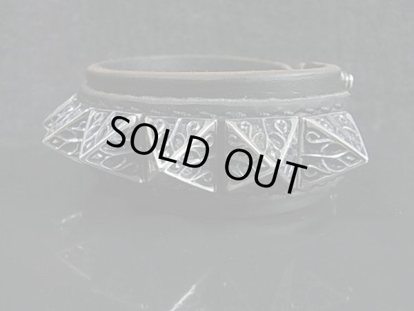 スタッズ ブレスレット／anima exists in all creation｜アニマ エグジスツ イン オール クリエーション