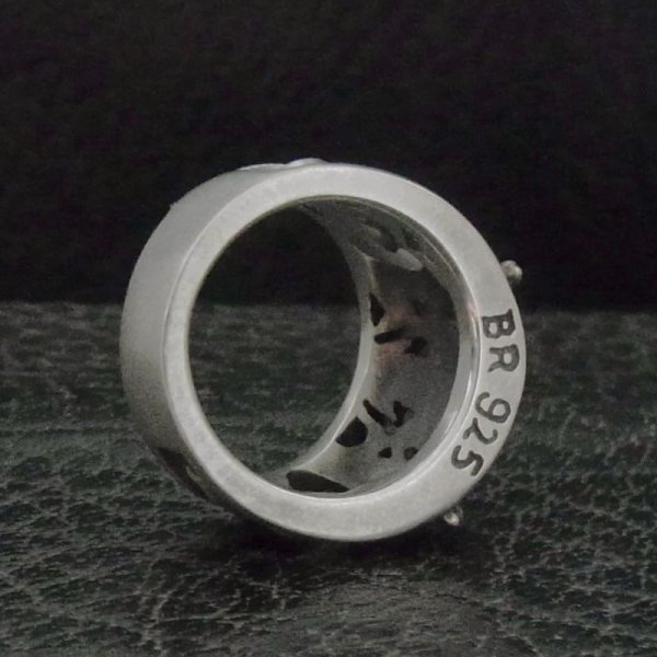 GARDEN / BLIND RABBIT(ブラインドラビット)