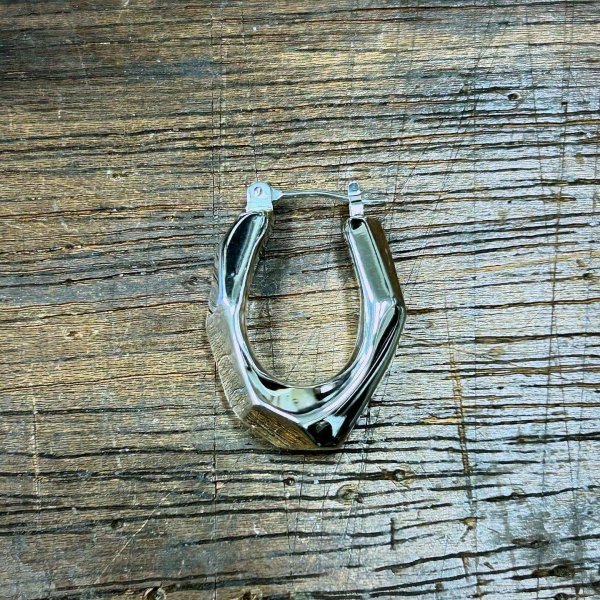 【FTISLAND イ・ホンギさん着用】gravel horseshoes pierce / ELMUNDO（エルムンド）ピアス シルバ－925 メンズ